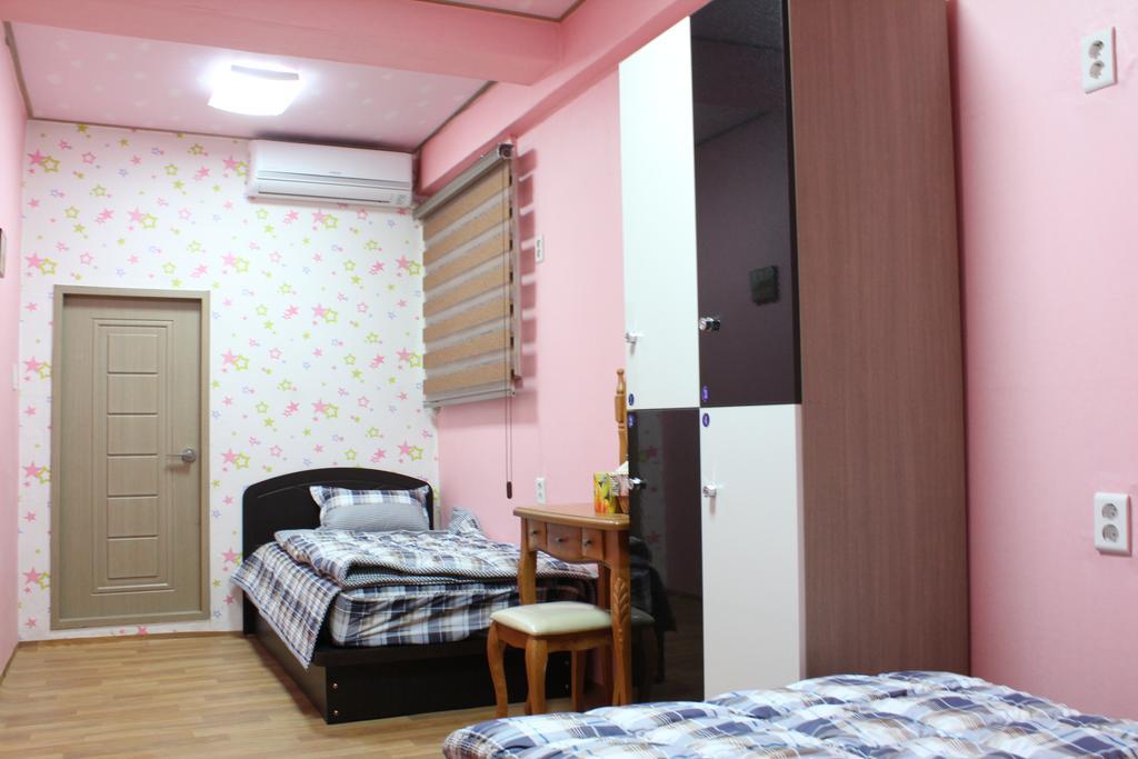 Funstay Inn Guesthouse Busan Ngoại thất bức ảnh